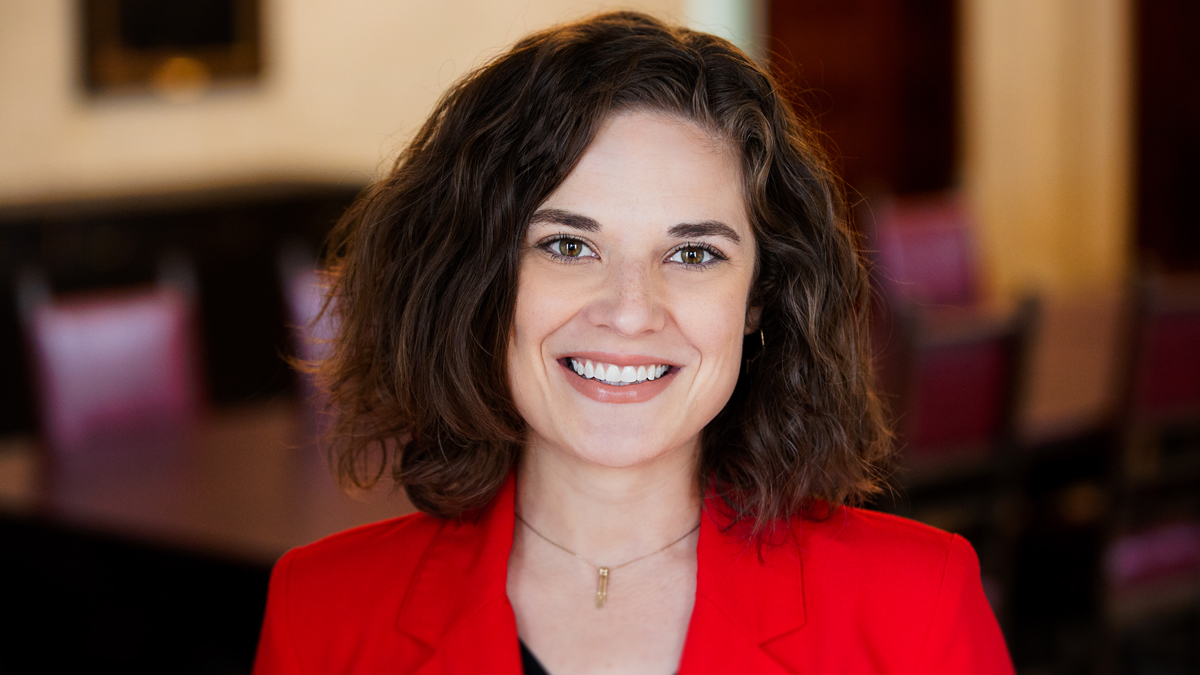 Lauren Bennett McGinty headshot