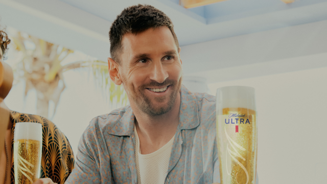 Lionel Messi, Jason Sudeikis and Dan Marino star in the 60-second spot.